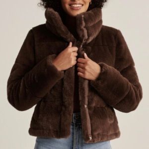 NWT A&F Mini Puffer women’s XL Chocolate Brown Abercrombie